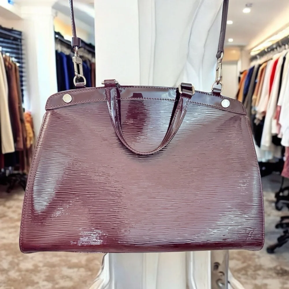 Auth. Louis Vuitton 2011 Bordeaux Electric Epi Brea MM Bag (COA)